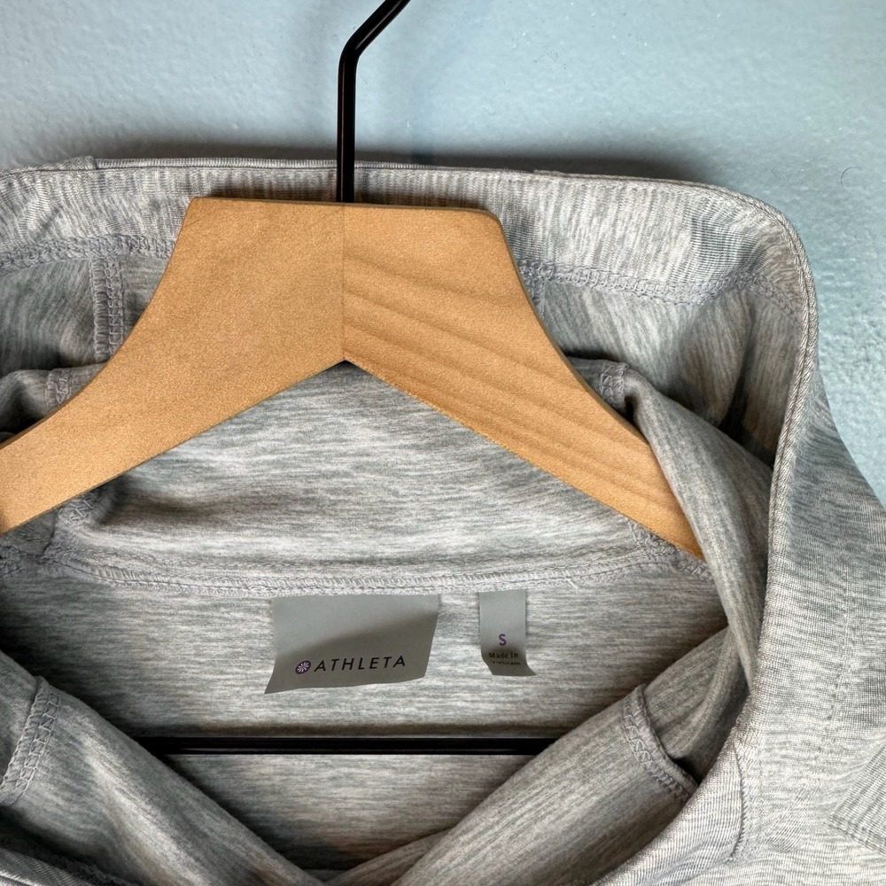 Athleta Stowe Hoodie Womens Small Gray Heather Cowl Neck Performance Pullover - Picture 5 of 8
